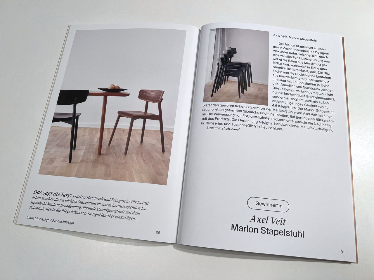 Foto des Designpreis-Katalogs
