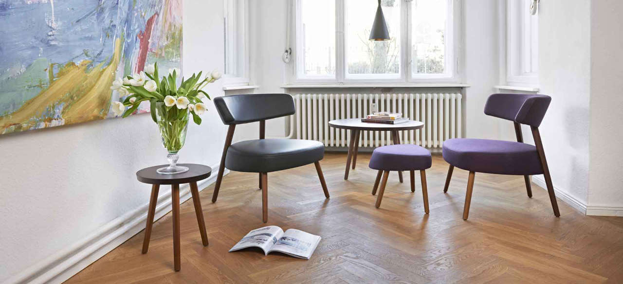 Marlon Group with Table